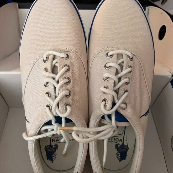 Nautica Other - NWOT NAUTICA MENS BOAT SHOES, SIZE 8.5, OFF-WHITE/CREAM
